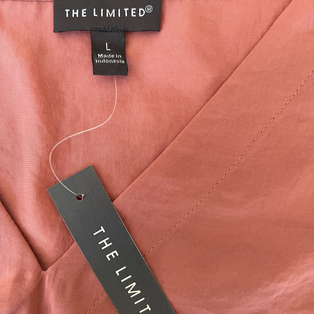 THE LIMITED rust dark rose high low tee - Picture 2 of 3